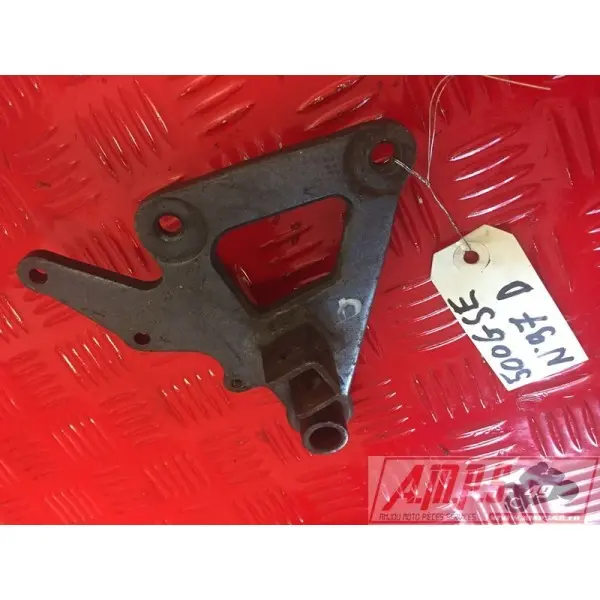 Platine repose pied droit 500 GSE- pièce moto occasion