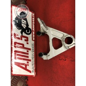 Renfort d'étrier arrièreR699AK-623-RWB8-B31161231used