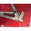 Platine repose pied passager droite 800 VFR 06 - 13- pièce moto occasion