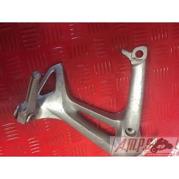 Platine repose pied passager droite 800 VFR 06 - 13- pièce moto occasion
