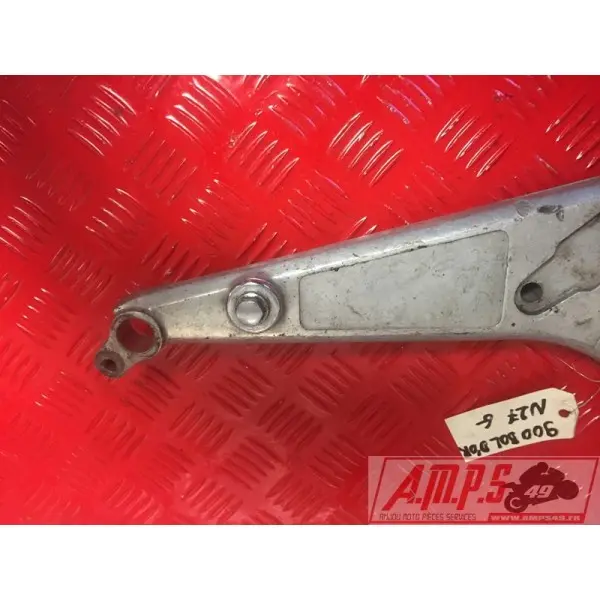 Platine repose pied gauche 900 Bol d'or- pièce moto occasion