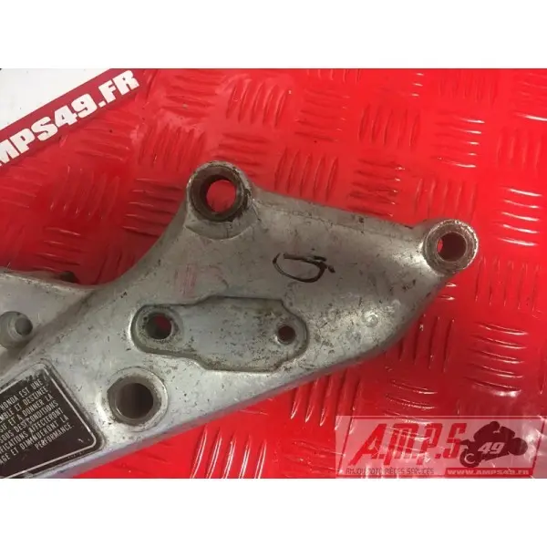 Platine repose pied droite 900 Bol d'or- pièce moto occasion