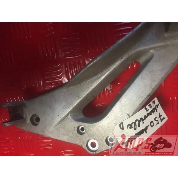 Platine repose pied droit 650 Deauville- pièce moto occasion