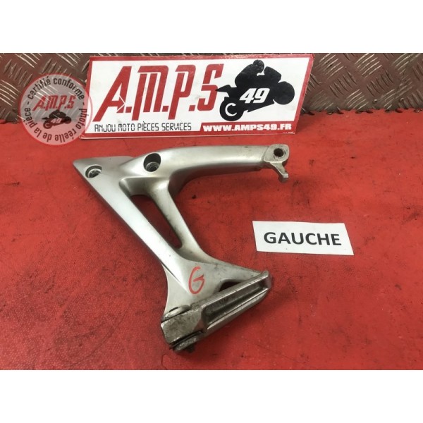 Platine repose pied passager gaucheVFR80002AH-301-KBH6-D41202649used