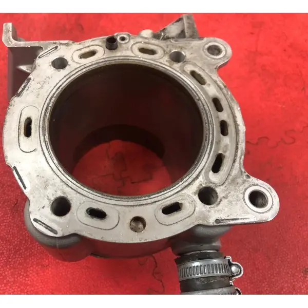 Cylindre avant avec piston 848 07 08 09 10