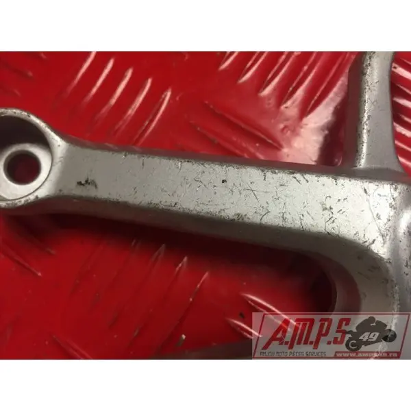 Platine repose pied passager gauche 650 SV 03 04 05 06 07 08 09- pièce moto occasion