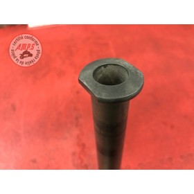 Axe de roue arriereZX6R07CX-607-QMB7-Z01270755used