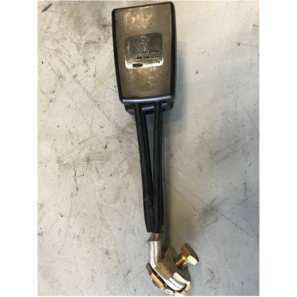 Attache ceintureVOITLEONROUGELOT:B1147959used