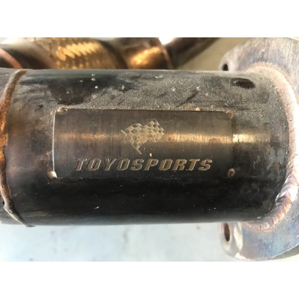 Tube d echappement adaptableVOITLEONROUGELOT:B1147965used