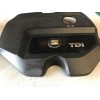 Cache plastique sur moteurVOITLEONROUGELOT:B1148003used