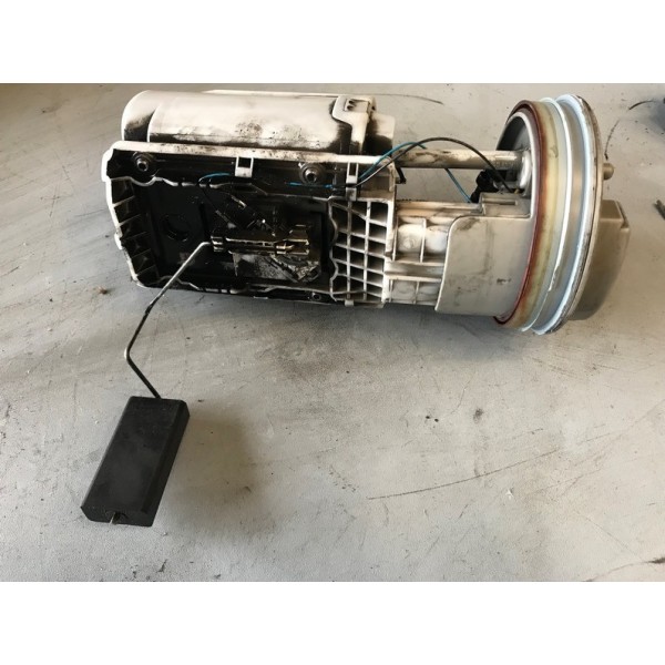 Pompe a essenceVOITLEONROUGELOT:B1147909used