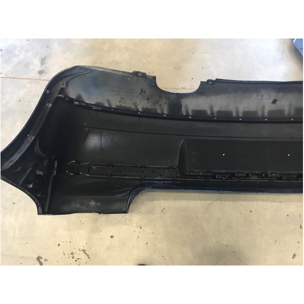 Pare choc arrièreVOITPOLOBLEULOT:A1148135used