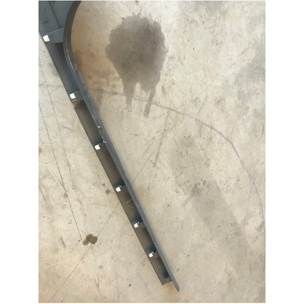 Cache plastique entree de porte droitVOITIBIZANOIRLOT:D1147399used