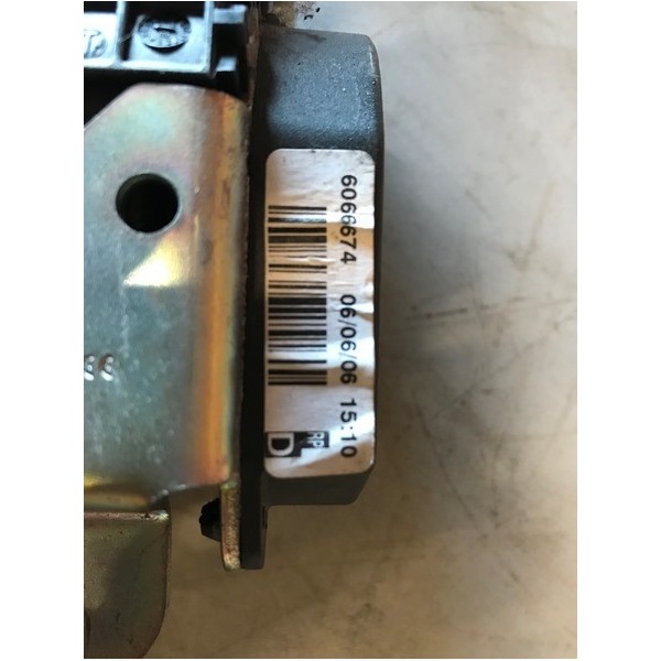 Pretensionneur de ceintureVOITIBIZANOIRLOT11147135used