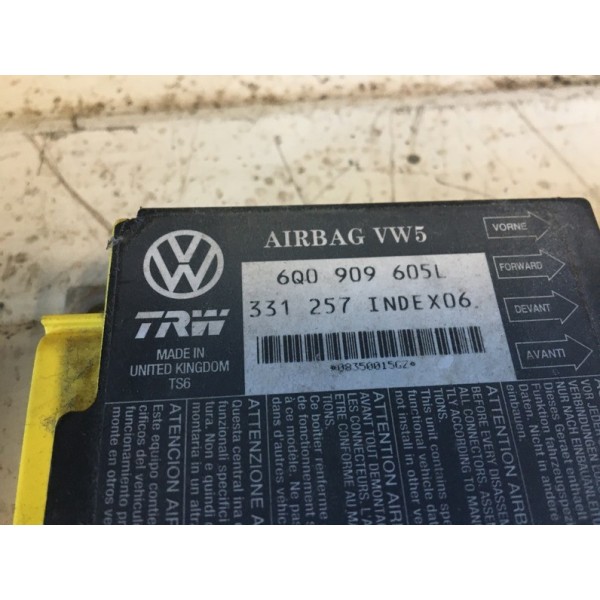 Boitier de commande airbagVOITIBIZANOIRLOT:D1147499used