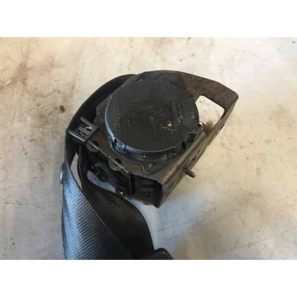 Pretensionneur de ceinture 5VOITIBIZANOIRLOT:D1147509used