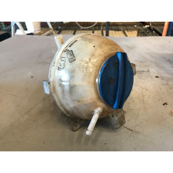 Bocal de liquide de refroidissementVOITIBIZANOIRLOT11147217used