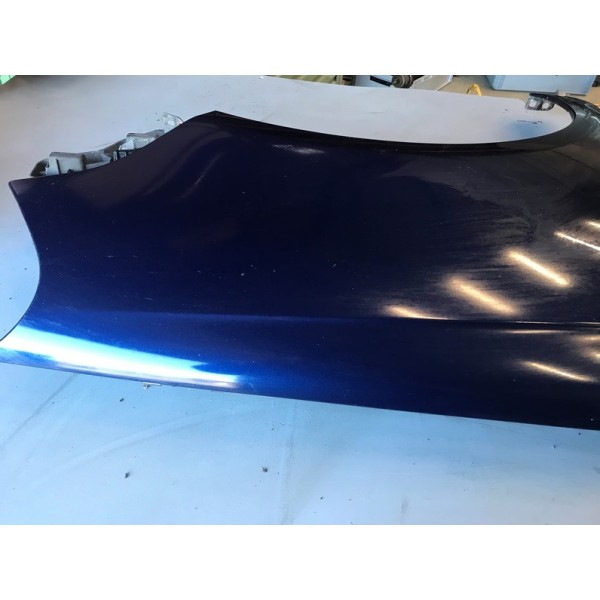 Aile avant droiteVOITPOLOBLEULOT:B1148233used
