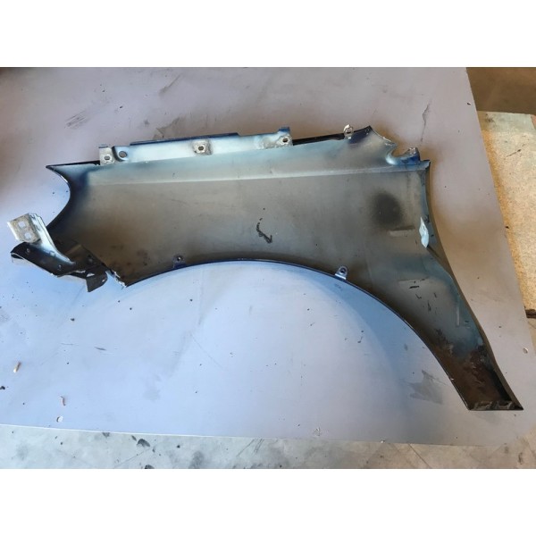 Aile avant droiteVOITPOLOBLEULOT:B1148233used
