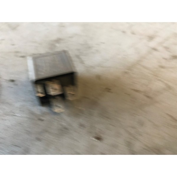Relais 5VOITLEONROUGELOT:B1148013used