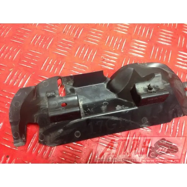 Plastique dans cadre SV 650 03 04 05 06 07 08 09