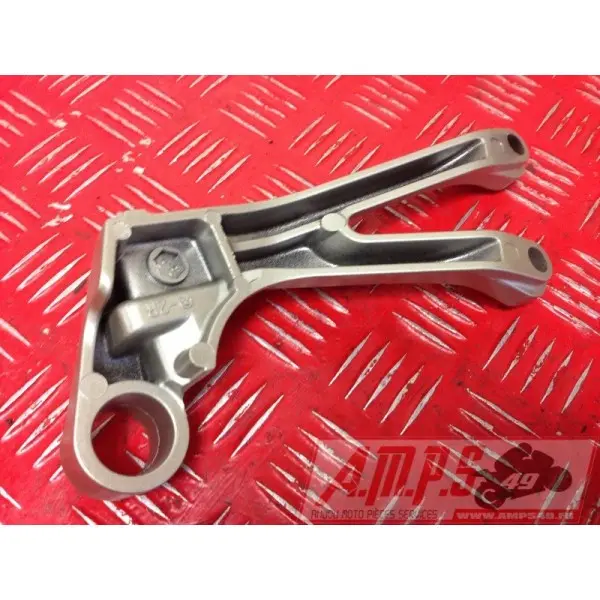 Platine repose pied droite 600 ZZR- pièce moto occasion