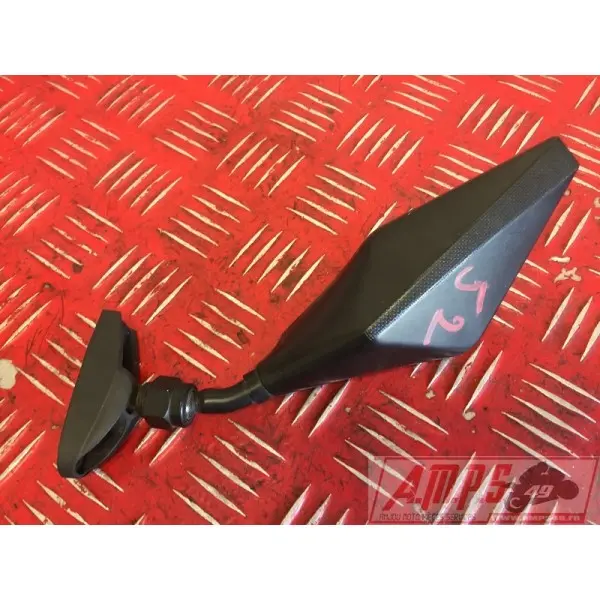 Rétroviseur droit adaptable- pièce moto occasion