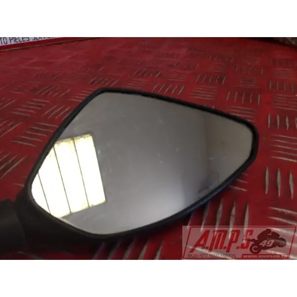 Rétroviseur droit Adaptable- pièce moto occasion