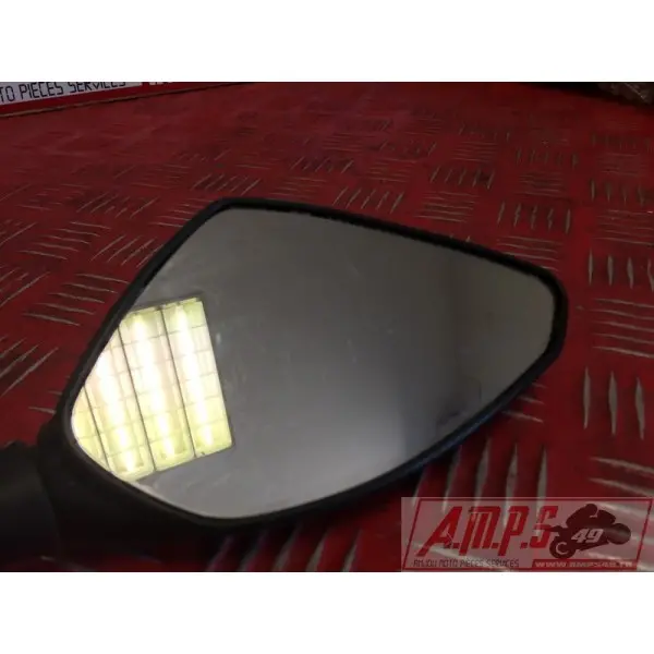 Rétroviseur droit Adaptable- pièce moto occasion