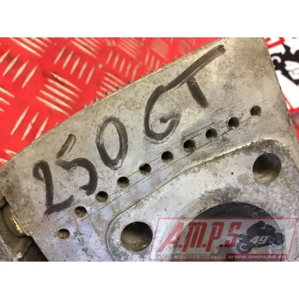 Culasse 250 GT- pièce moto occasion