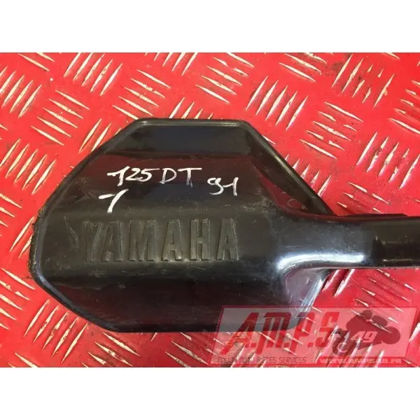 Protection de main droite 125 DT- pièce moto occasion