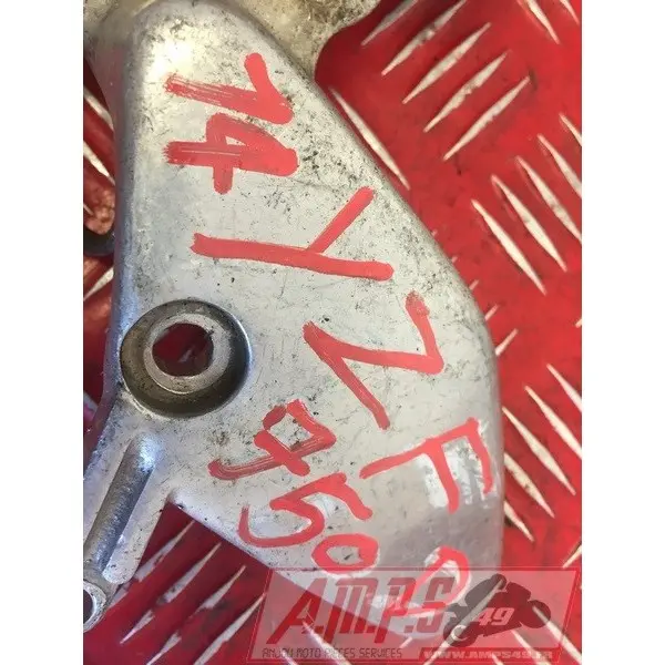 Platine repose pied droit 750 YZF- pièce moto occasion