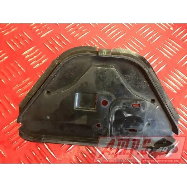 Cache plastique sous boite a air R6 06 07