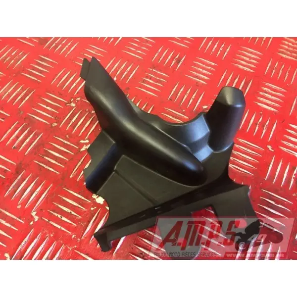 Cache plastique 675 Street Triple 13 14 15