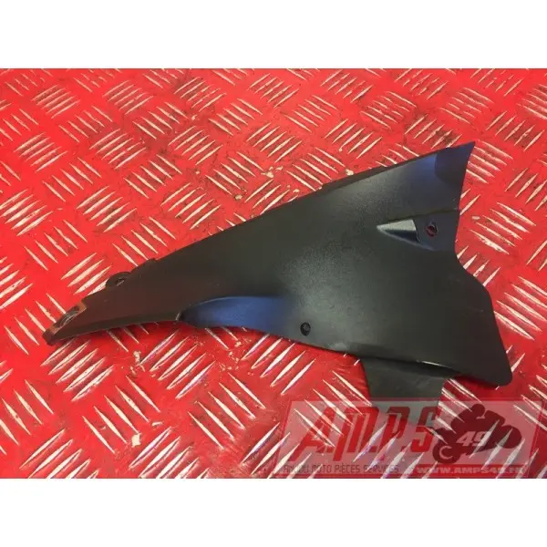 Cache plastique R1 2004 à 2006