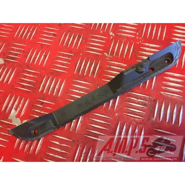 Cache plastique R1 2004 à 2006
