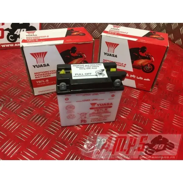 Batterie Yuasa YB7L-B- pièce moto occasion