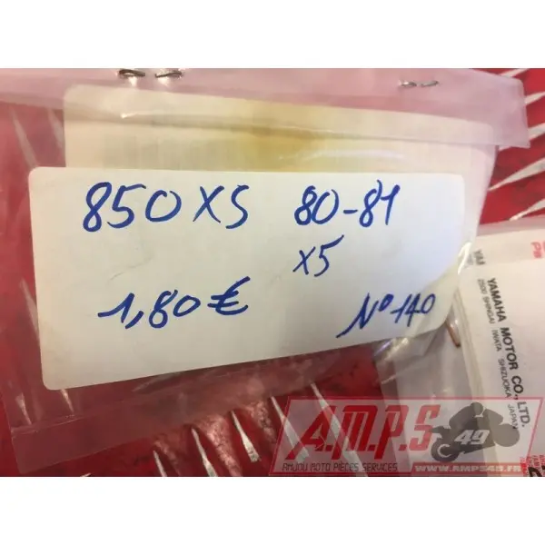 Joint de carburateur XS 850 1980 1981 3J3-14147-00-00- pièce moto occasion