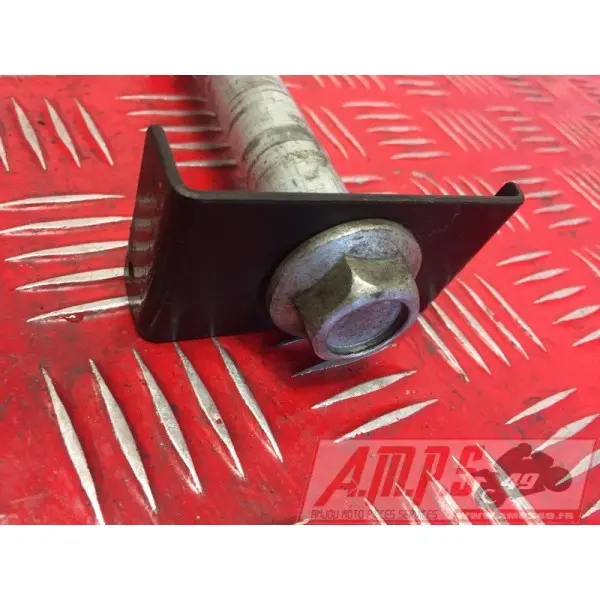 Axe de roue arriere Z 750 2007 - 2012