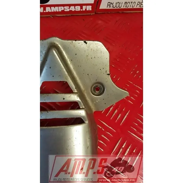Cache entre radiateur RSV 1000 98 - 03