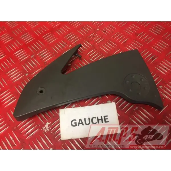 Cache plastique gauche ER6 F 2006 à 2008