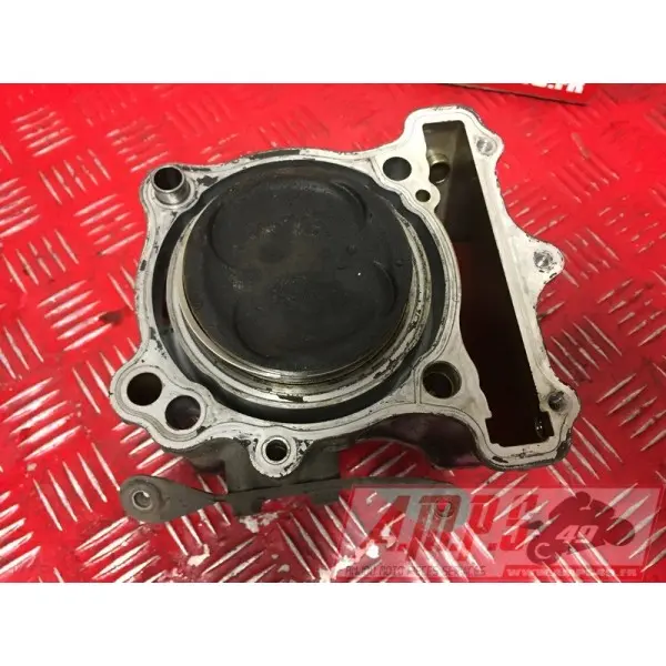 Cylindre avant SANS piston 650 SV N 2003 à 2005