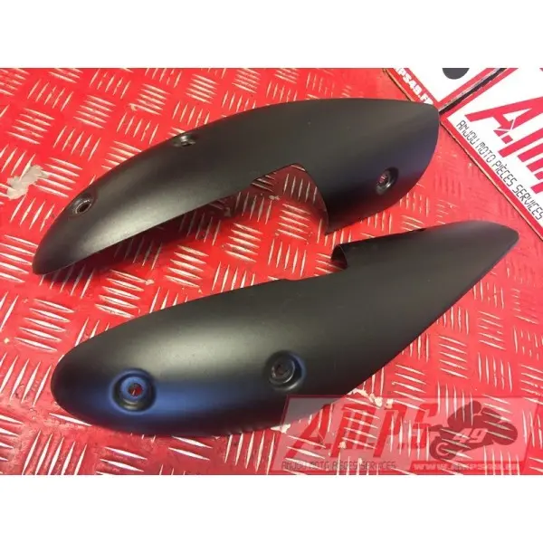 Paire de cache sur échappement 696 Monster- pièce moto occasion