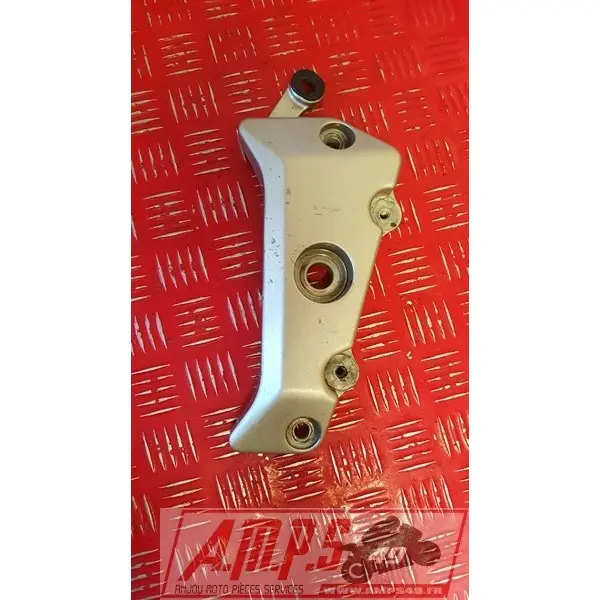 Support de platine repose pied gauche 600 CBF