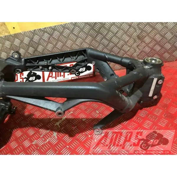 Cadre avec carte grise 675 Street Triple 2013 à 2016
