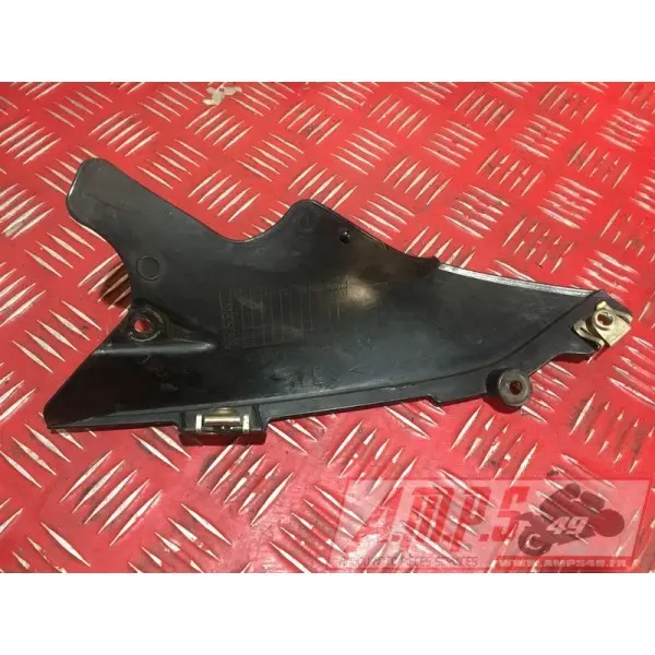Cache plastique R1 2004 à 2006