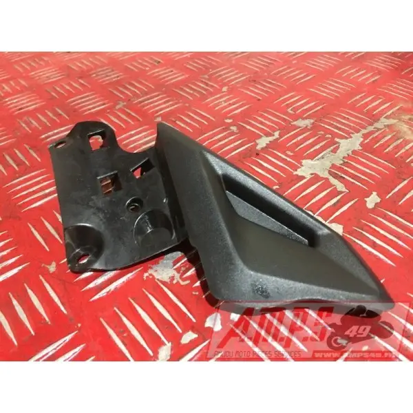 Cache plastique 675 Street Triple 2013 à 2016