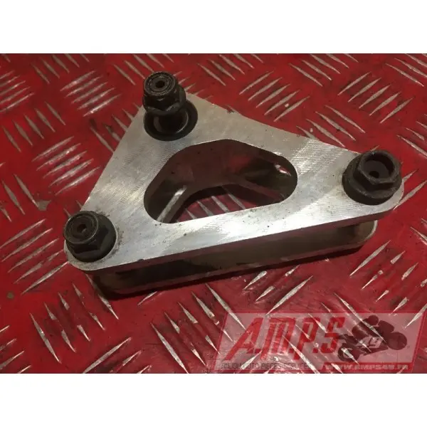 Triangle de suspension R1 2002 à 2003