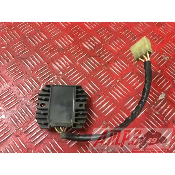 Regulateur de tension