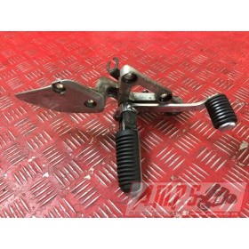 Platine repose pied droite Yamaha 600 Fazer FZS 2002 à 2003